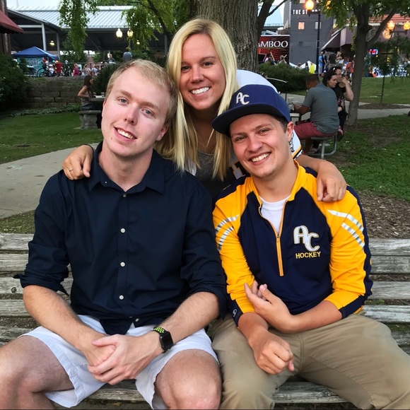 Meet your Posher, Morgan - Picture 2 of 8